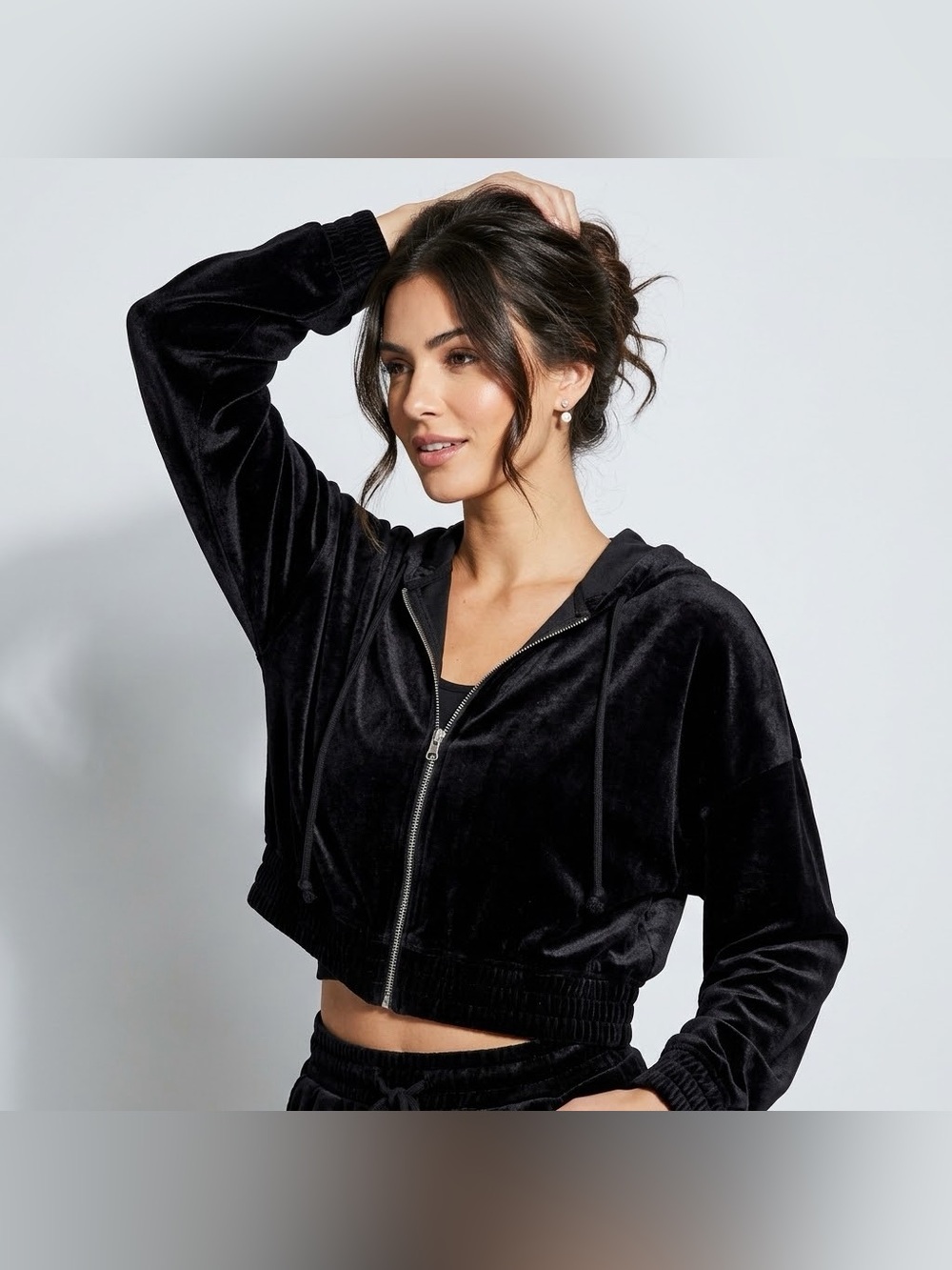 Y2K H&M Divided Women’s Long Sleeve Cropped Velour Hooded Full-Zip Sweater SizeS
